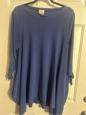 Zadie B’s 
Relaxed Royal Blue Women's Tunic with Tie-Sleeve Detail